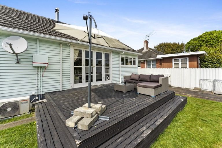 Photo of property in 57 Manson Street, Terrace End, Palmerston North, 4410