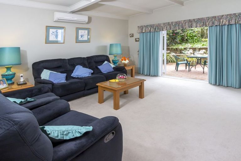 Photo of property in 18 Ridge Road, Howick, Auckland, 2014