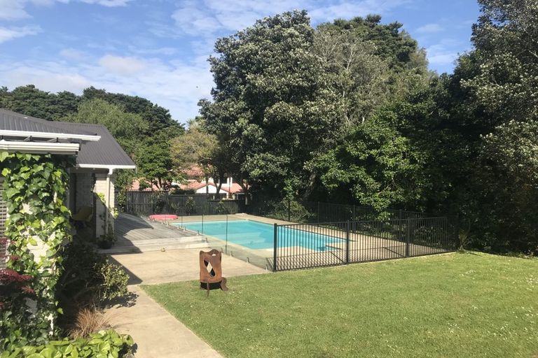 Photo of property in 47b Hill Road, Hillpark, Auckland, 2102