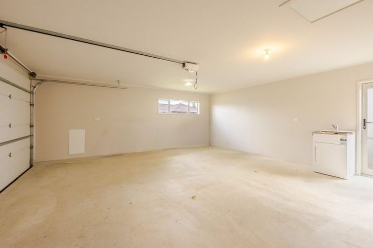 Photo of property in 12 Drake Crescent, Awatoto, Napier, 4110