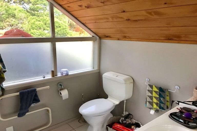 Photo of property in 20 The Close, Greenhithe, Auckland, 0632