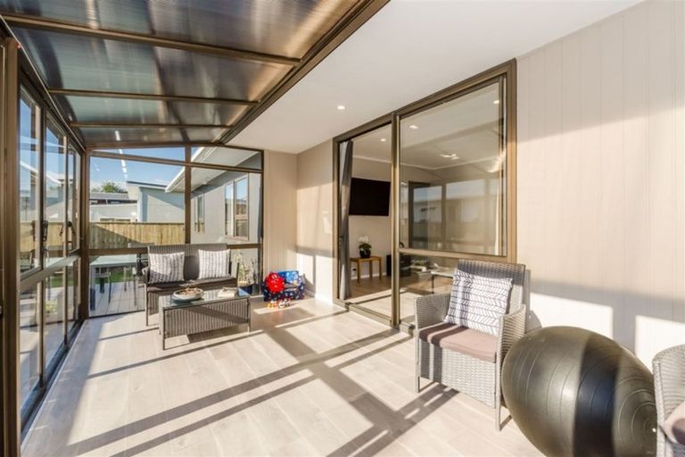 Photo of property in 15a Winton Street, Paraparaumu Beach, Paraparaumu, 5032