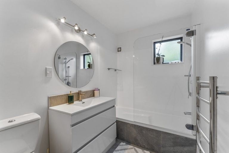 Photo of property in 7 Vera Lane, Paraparaumu, 5032