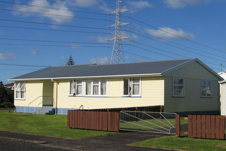Photo of property in 2 Cooper Crescent, Otara, Auckland, 2023
