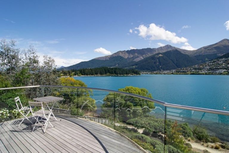 Photo of property in 615 Peninsula Road, Kelvin Heights, Queenstown, 9300