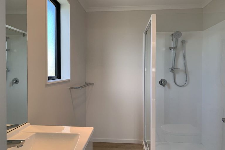 Photo of property in 10c Rosier Road, Glen Eden, Auckland, 0602