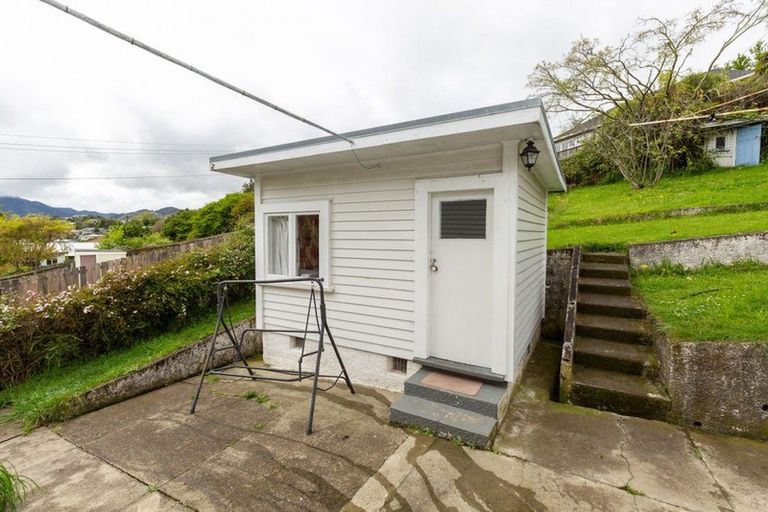 Photo of property in 97 Emano Street, Toi Toi, Nelson, 7010
