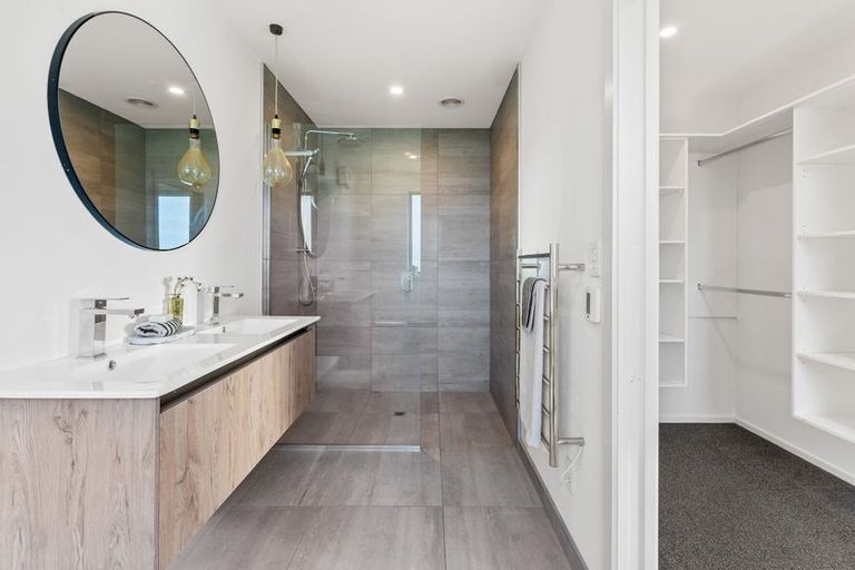 Photo of property in 12 Mellay Mews, Mosgiel, 9024