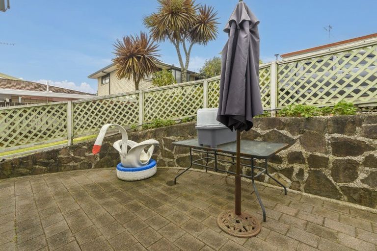 Photo of property in 74a Resolution Road, Welcome Bay, Tauranga, 3112