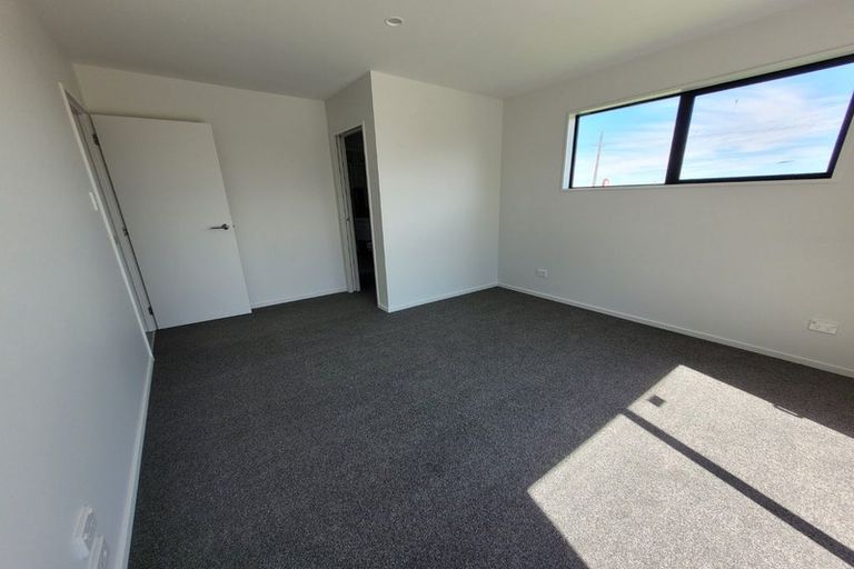 Photo of property in 8 Candlesticks Crescent, Lincoln, 7608