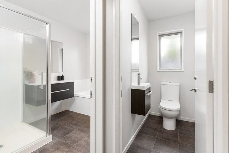 Photo of property in 15 Graycliffe Street, Halswell, Christchurch, 8025