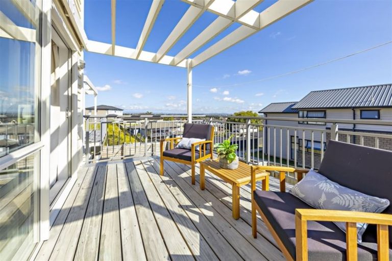 Photo of property in 58 Arrowsmith Drive, Flat Bush, Auckland, 2019