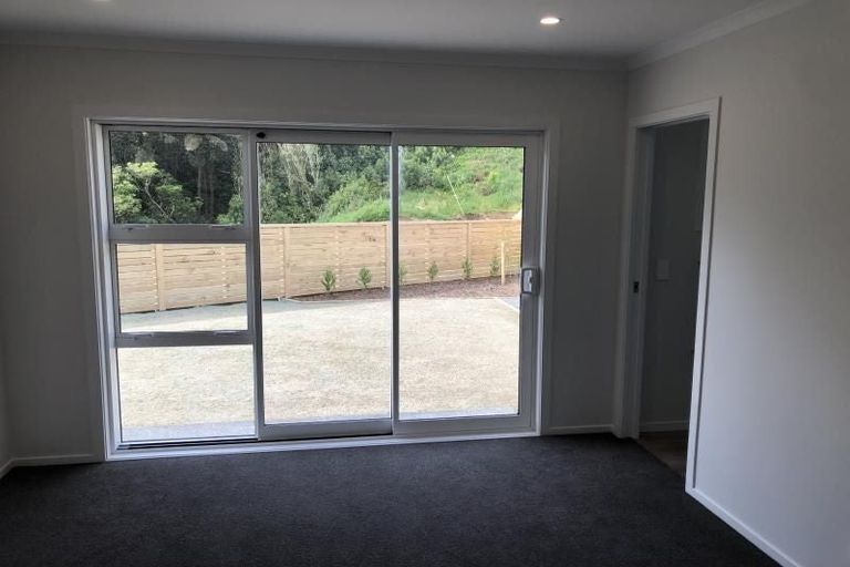 Photo of property in 11 Takapo Grove, Kelson, Lower Hutt, 5010