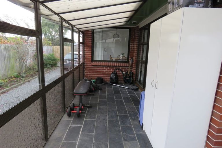 Photo of property in 28 Chedworth Avenue, Bishopdale, Christchurch, 8053