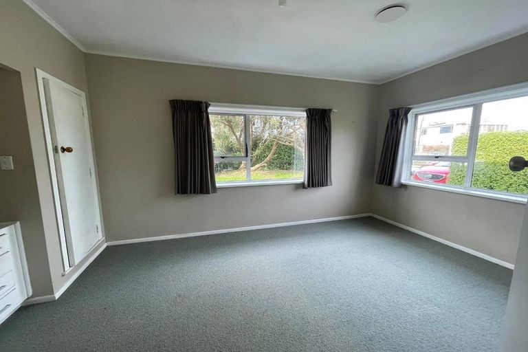 Photo of property in 1 Lee Road, Hannahs Bay, Rotorua, 3010