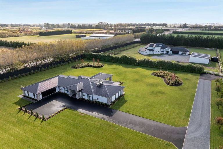 Photo of property in 21 Classiebawn Lane, Prebbleton, 7676