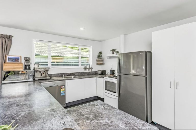 Photo of property in 3/11 Grove Road, Addington, Christchurch, 8024