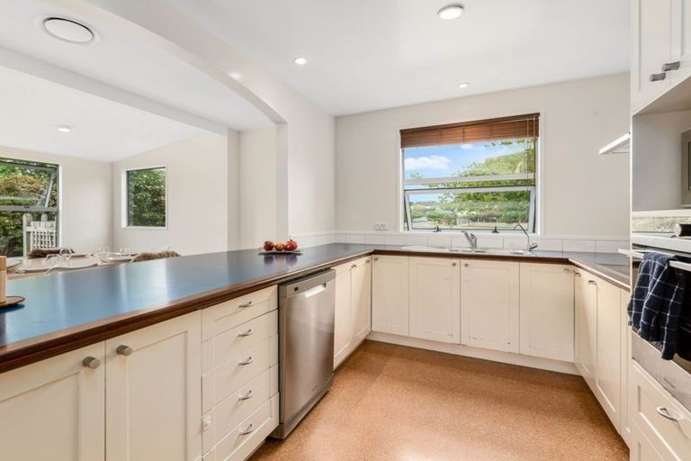 Photo of property in 18 Little Oak Common, Wanaka, 9305