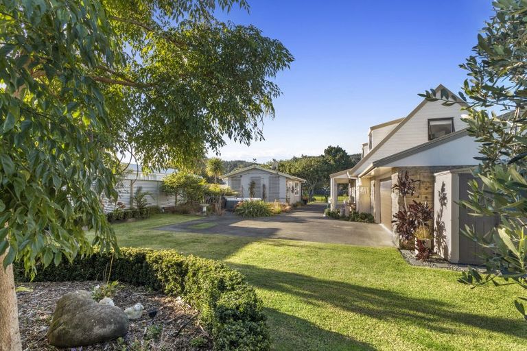 Photo of property in 403 Harbour View Road, Whangamata, 3620