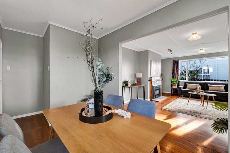 Photo of property in 18 Drake Street, Vogeltown, New Plymouth, 4310