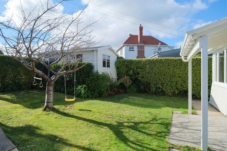 Photo of property in 17 Prestwick Street, Maori Hill, Dunedin, 9010