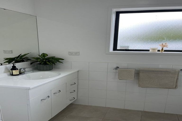 Photo of property in St Claire Village, 141/172 Mcleod Road, Te Atatu South, Auckland, 0610