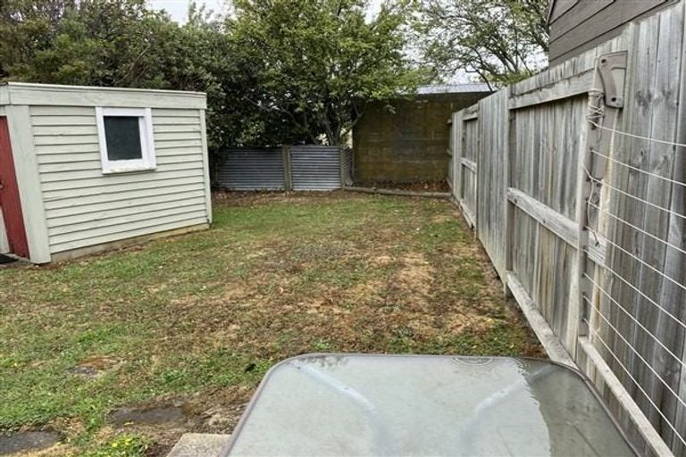 Photo of property in 4-5a Gibson Court, Roslyn, Palmerston North, 4414