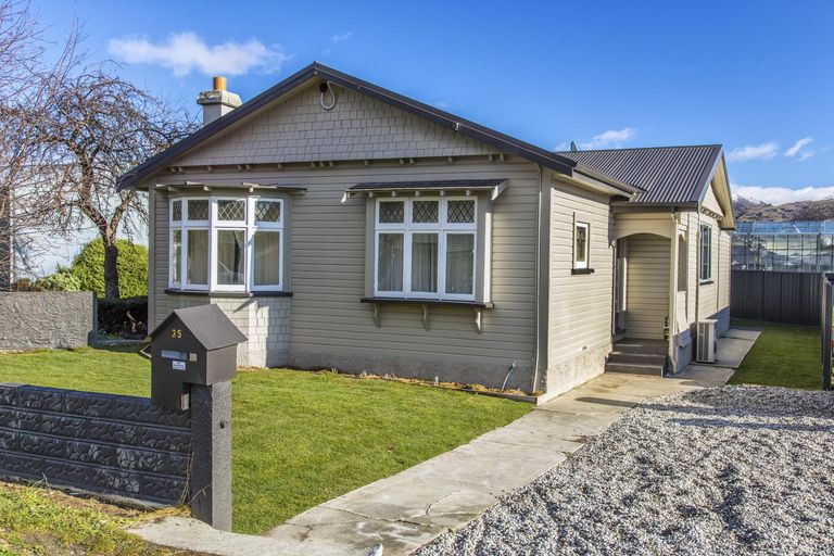 Photo of property in 35 Blyth Street, Cromwell, 9310