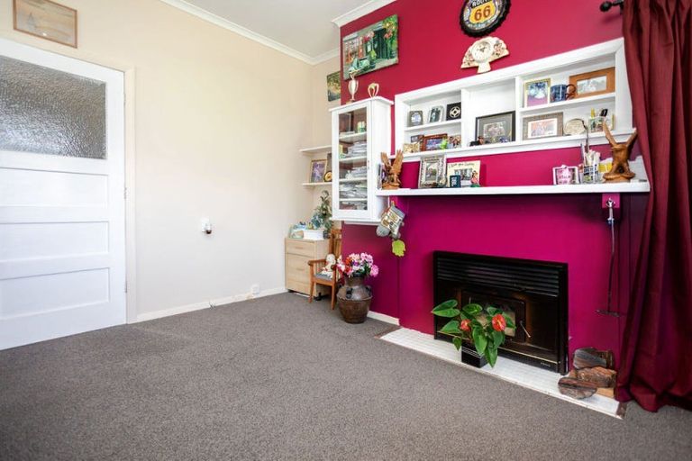 Photo of property in 276 High Street, Dannevirke, 4930
