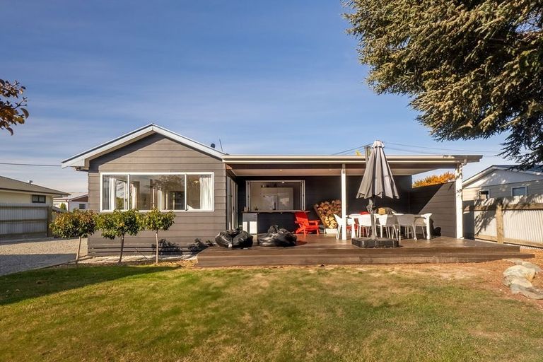 Photo of property in 27 Pukaki Place, Twizel, 7901