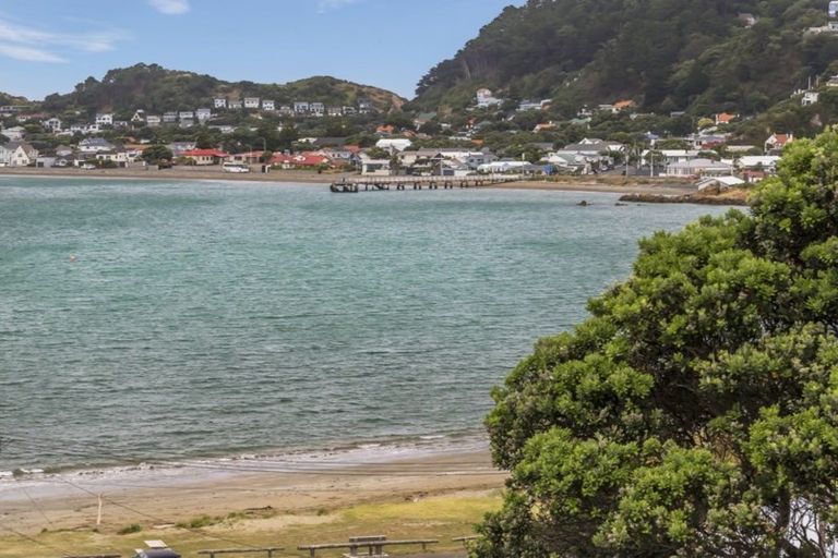 Photo of property in 90b Awa Road, Seatoun, Wellington, 6022