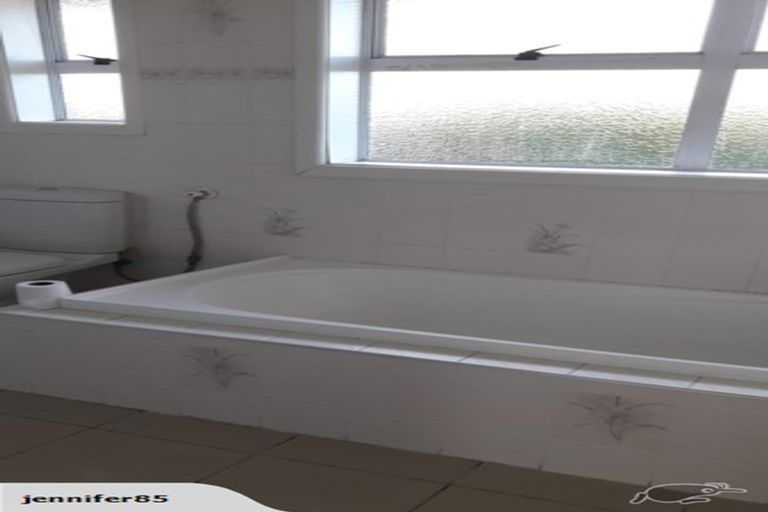 Photo of property in 22 Barlow Street, Ilam, Christchurch, 8041