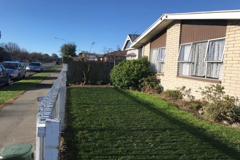 Photo of property in 1/118 Lincoln Road, Addington, Christchurch, 8024