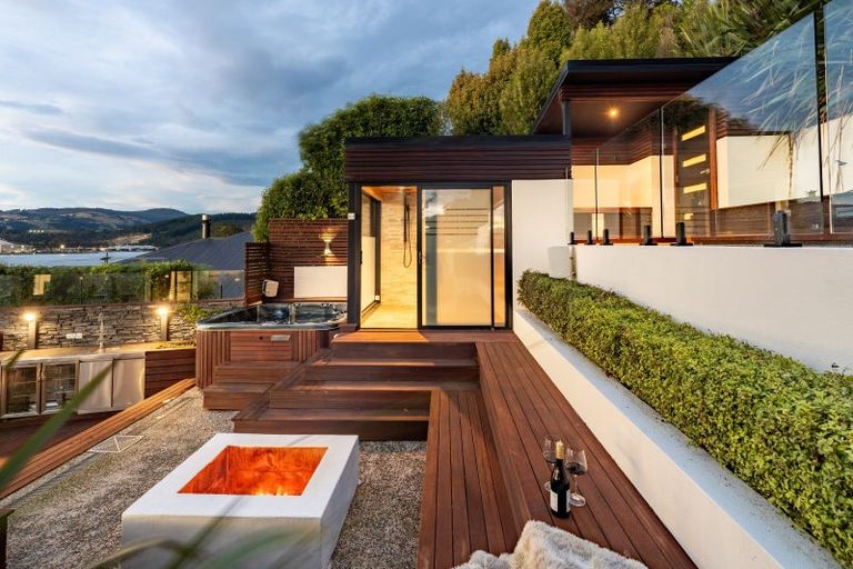 Photo of property in 132 Portobello Road, Vauxhall, Dunedin, 9013