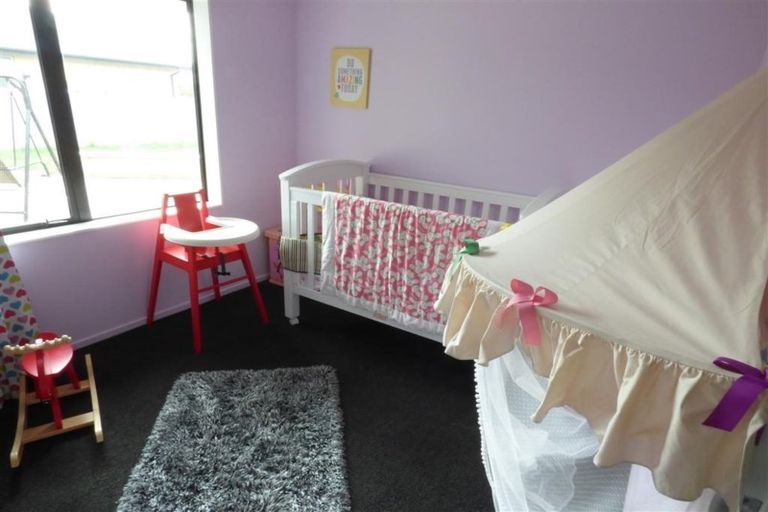 Photo of property in 10 Bellbird Place, Rolleston, 7614