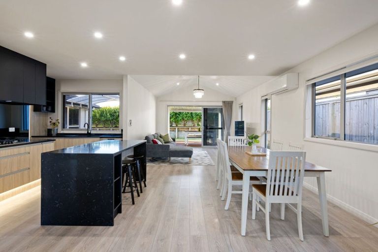 Photo of property in 5 Kapua Crescent, Rototuna North, Hamilton, 3210