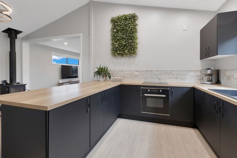 Photo of property in 71 Terrace Road, Cust, Rangiora, 7471