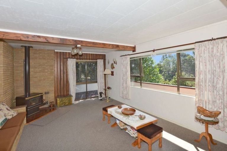 Photo of property in 92 Owhiwa Road, Parua Bay, Onerahi, 0192