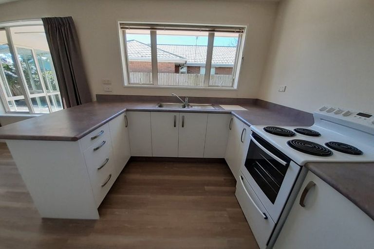 Photo of property in 60a Halswell Road, Hillmorton, Christchurch, 8025