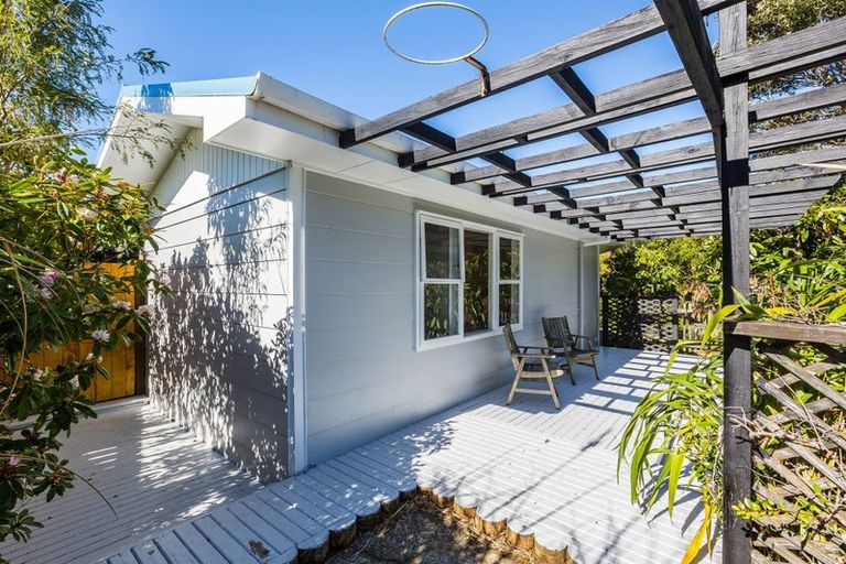 Photo of property in 28 Sea Vista Drive, Pukerua Bay, Porirua, 5026