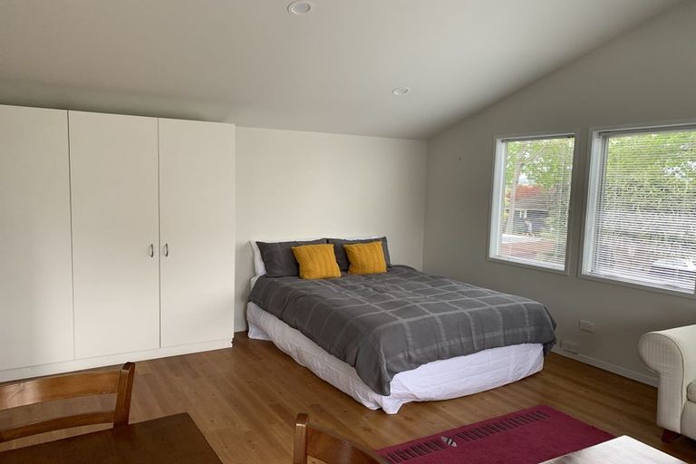 Photo of property in 6 Beresford Street, Bayswater, Auckland, 0622