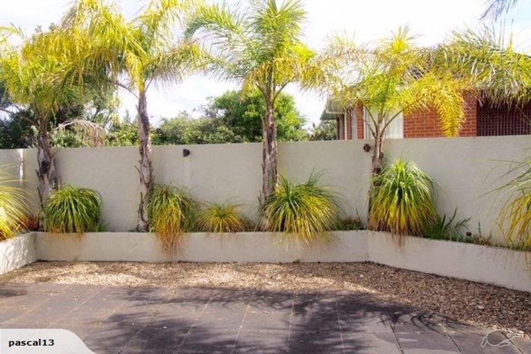 Photo of property in 1/66 Dominion Street, Takapuna, Auckland, 0622