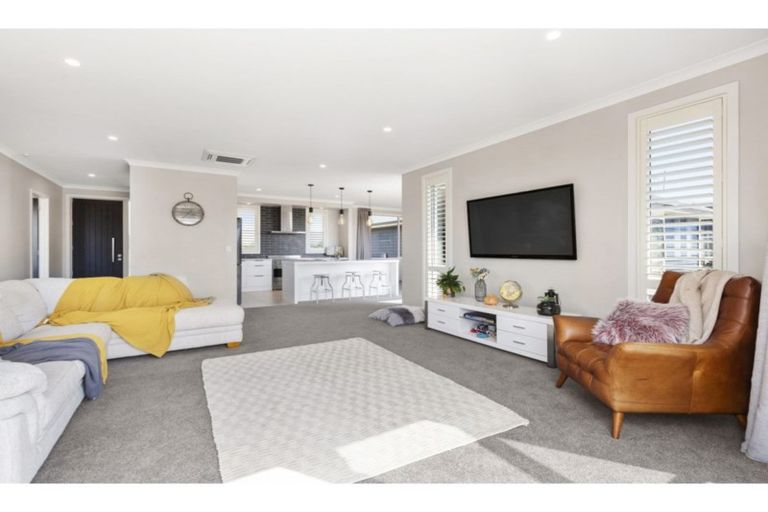 Photo of property in 6 Diane Place, Te Kowhai, Hamilton, 3288