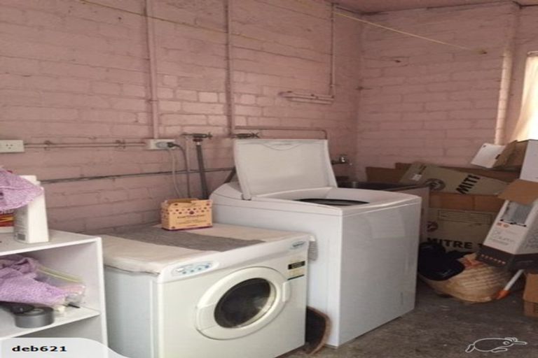 Photo of property in 1 Edge Hill, Mount Victoria, Wellington, 6011