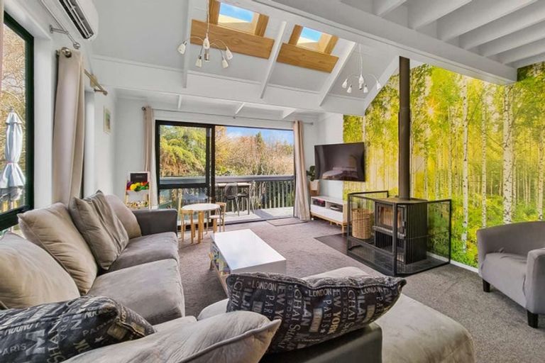 Photo of property in 12 Shane Place, Lynmore, Rotorua, 3010