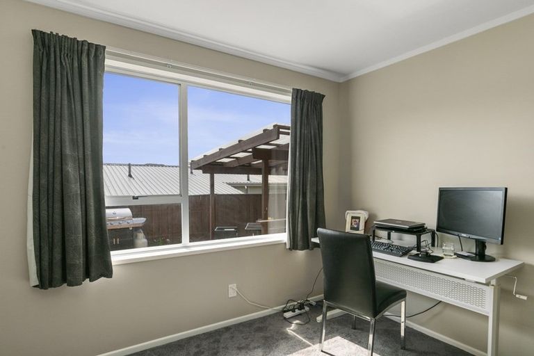 Photo of property in 13 Cranwell Street, Churton Park, Wellington, 6037