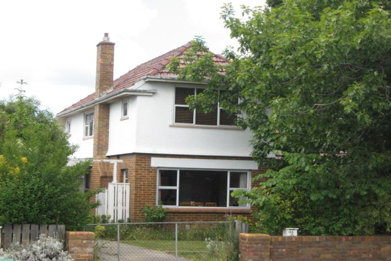 Photo of property in 100 North Avon Road, Richmond, Christchurch, 8013