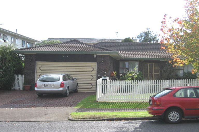 Photo of property in 41 Priestley Drive, Bucklands Beach, Auckland, 2014