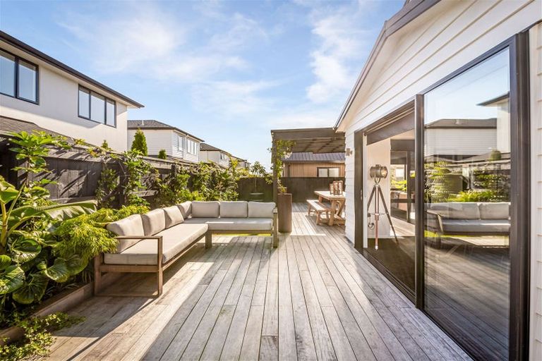 Photo of property in 13 Waipana Street, Hobsonville, Auckland, 0618