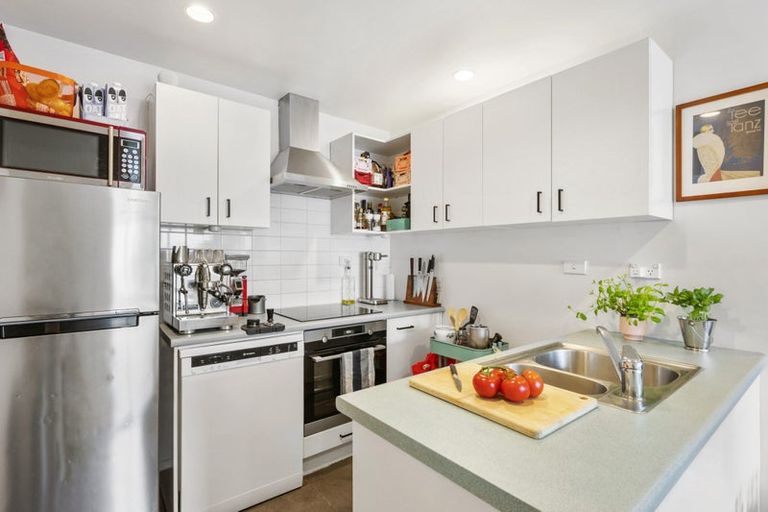 Photo of property in Atlas House, 16a/22 Ghuznee Street, Te Aro, Wellington, 6011